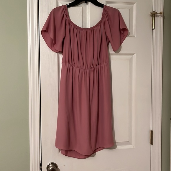Off the shoulder light mauve dress in great condition! - Picture 2 of 2